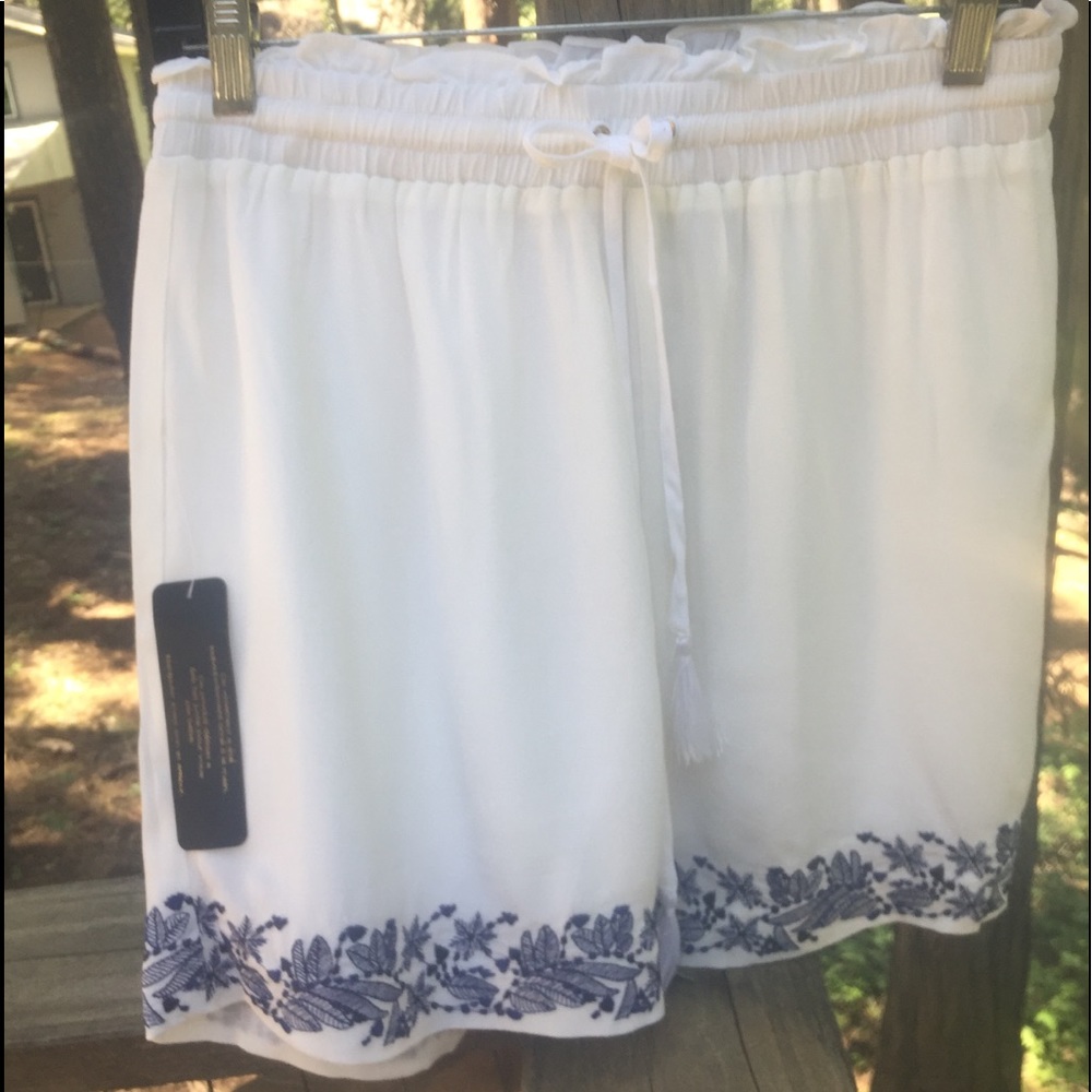 Bebe  silky boxer shorts,embroidered blue on white high waisted